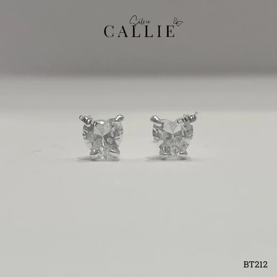 BT212 - Bông Tai Bạc Callie Silver Đá Trái Tim Đuôi Vặn Tròn