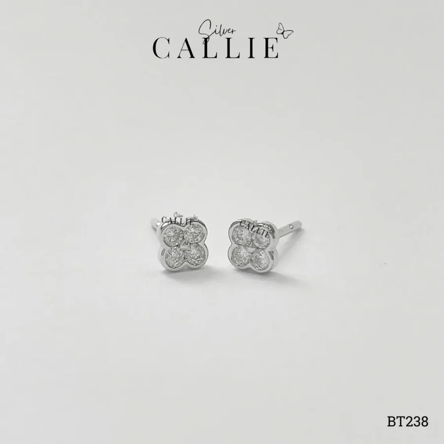 BT238 - Bông tai bạc Callie Silver cỏ 4 lá xi kim