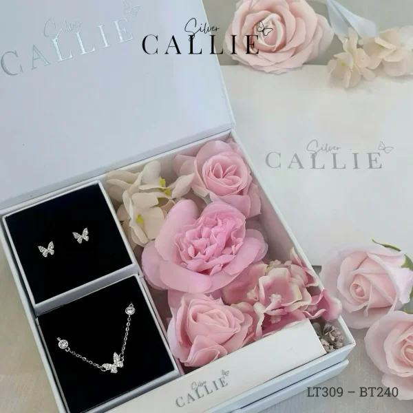 Bộ Quà Tặng Trang Sức Bạc Thiết Kế Callie Silver Bươm Bướm Đính Đá