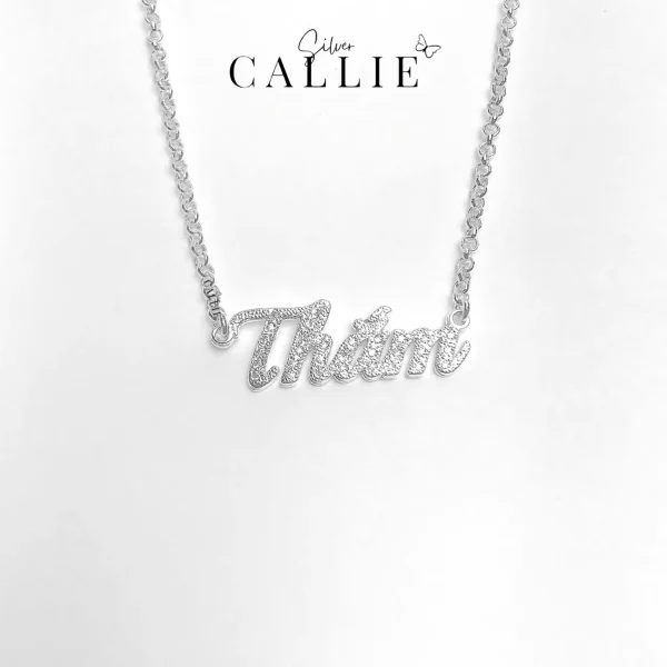 Dây Chuyền Thiết Kế Callie Silver Theo Tên Đính Đá Moissanite
