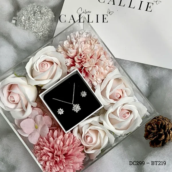 Bộ Quà Tặng Noel Trang Sức Bạc Callie Silver Hộp Hoa Hồng