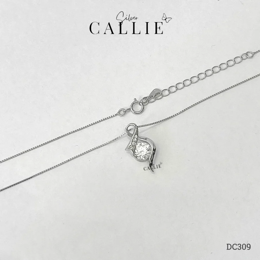 DC309 - Dây chuyền bạc Callie Silver 1 viên chủ moissanite
