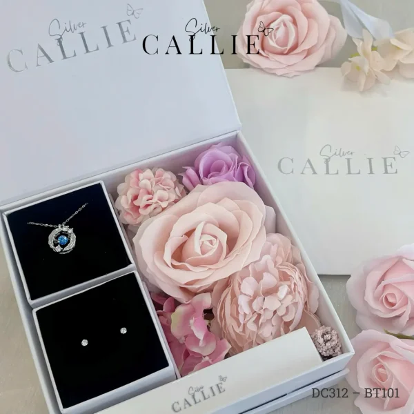 Bộ Quà Tặng Trang Sức Bạc Callie Silver Vòng Nguyệt Quế