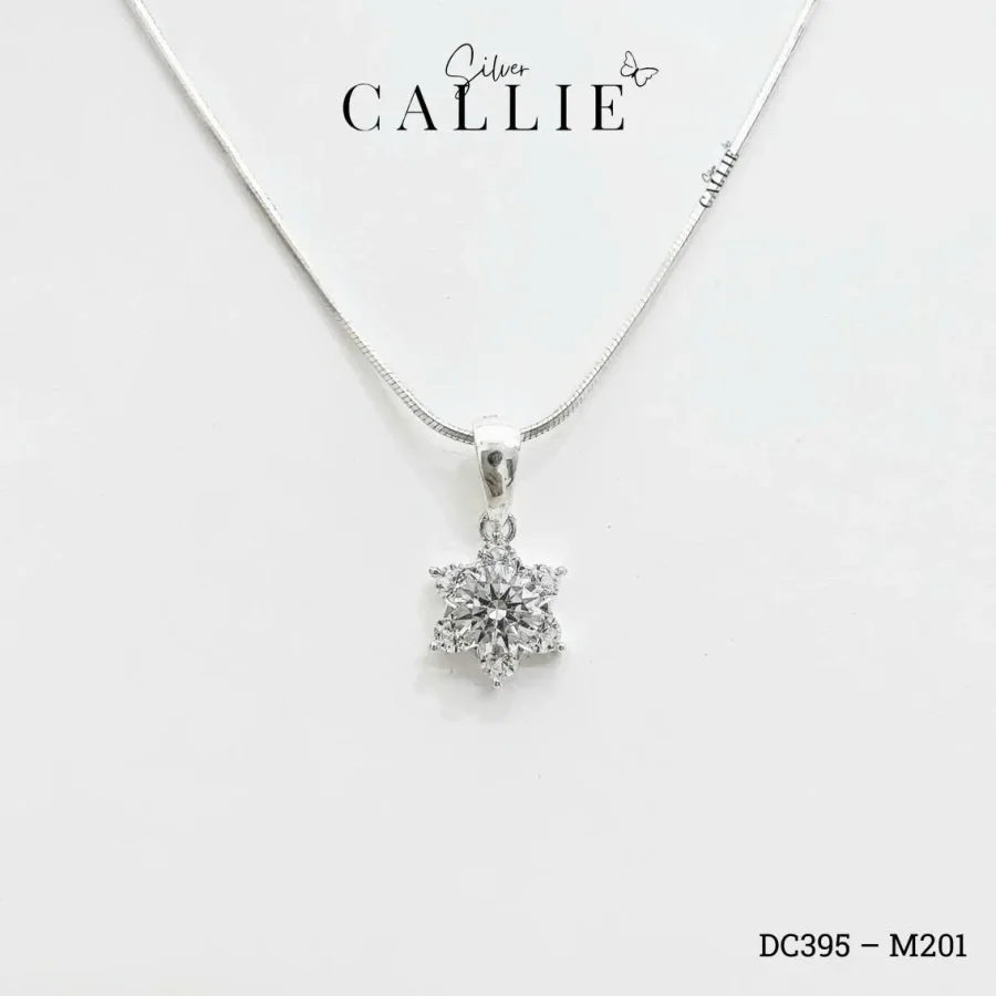 DC395 - M201: Dây chuyền bạc Callie Silver ngôi sao đá