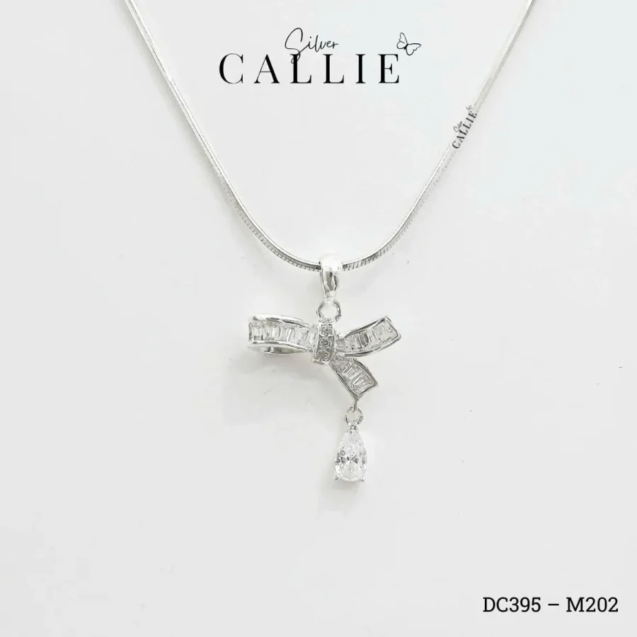 DC395 - M202: Dây chuyền bạc Callie Silver nơ đá treo giọt nước