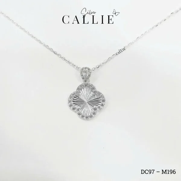 DC97 - M196: Dây chuyền bạc Callie Silver cỏ 4 lá móc máy đính đá viền