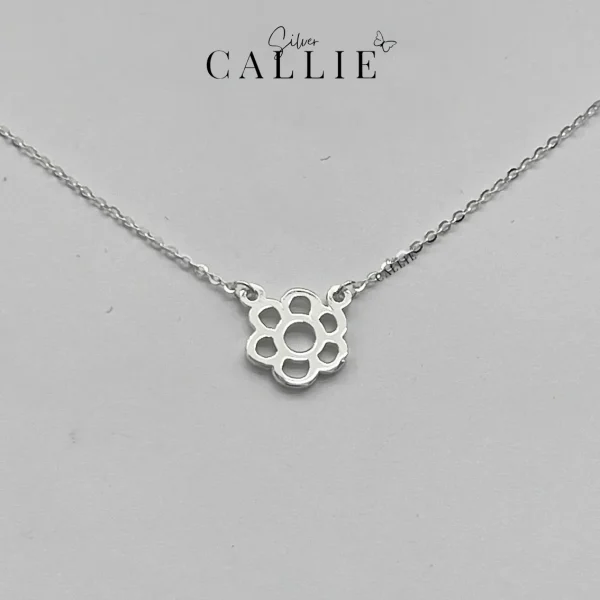 Dây Chuyền Thiết Kế Callie Silver Hình Hoa Theo Yêu Cầu