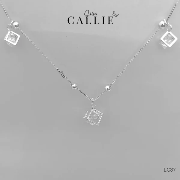 LC37 - Lắc chân bạc Callie Silver xí ngầu
