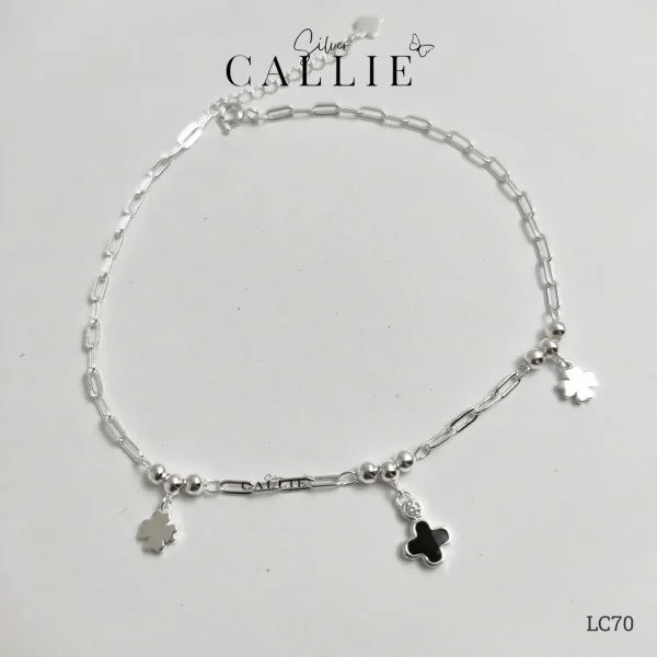 LC70 - Lắc chân bạc Callie Silver cỏ 4 lá đen