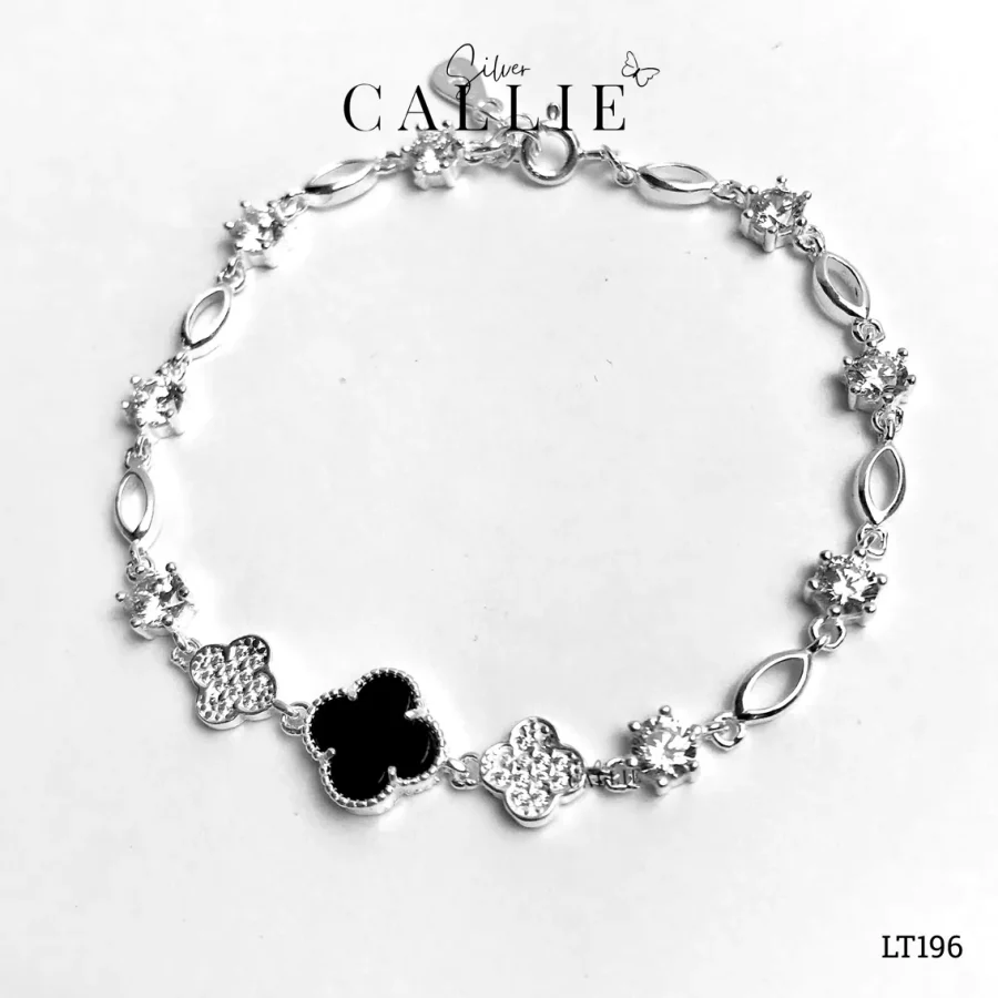 LT196 - Lắc tay bạc Callie Silver cỏ 4 lá đen đính full đá hai bên