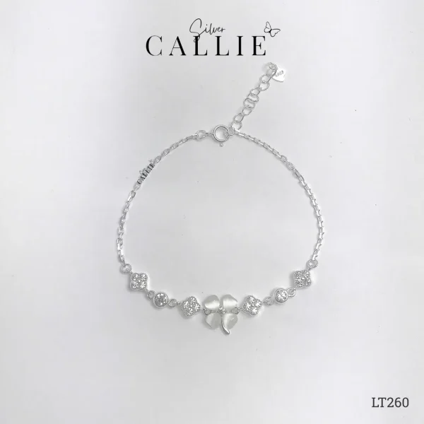 LT260 - Lắc tay bạc Callie Silver cỏ 4 lá đá trắng bầu