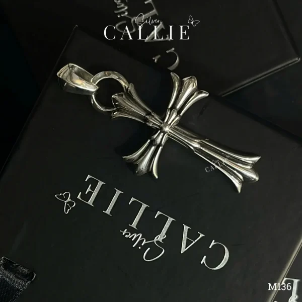 M136 - Mặt dây chuyền bạc Callie Silver Thánh Giá