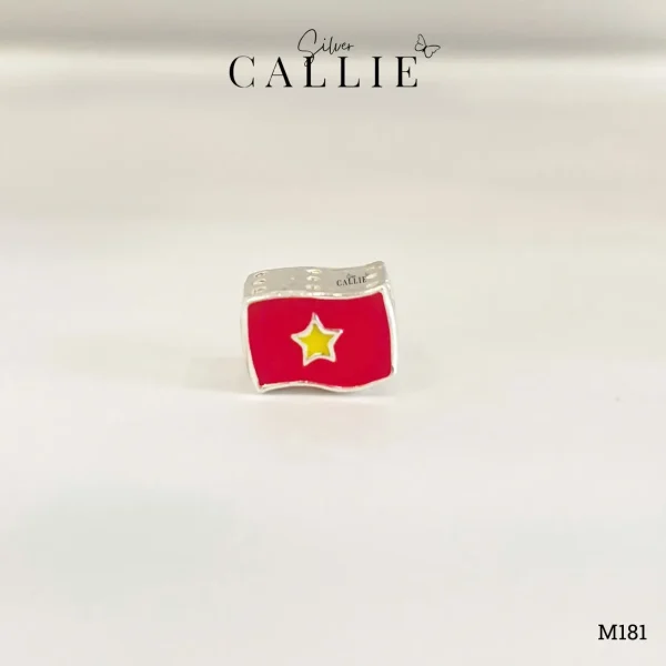 M181 - Charm lá cờ xỏ xuyên dây