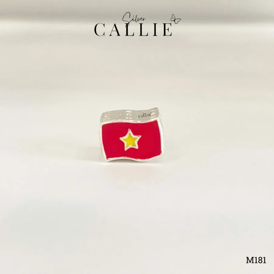 M181 - Charm lá cờ xỏ xuyên dây