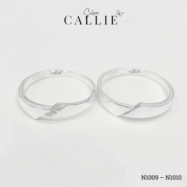 N1009 - N1010: Nhẫn bạc Callie Silver mặt chéo giao hàng đá Mois