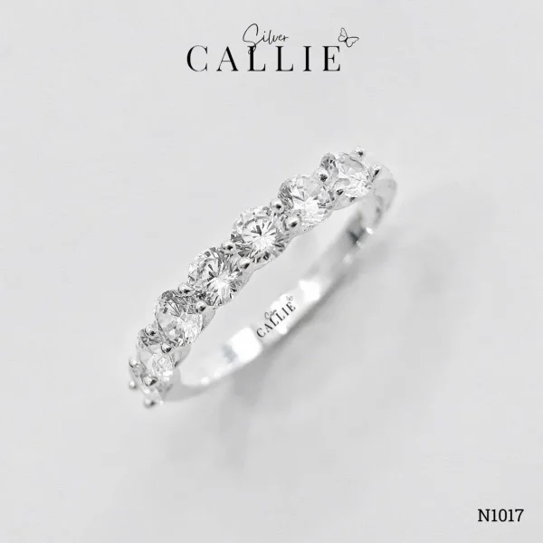 N1017 - Nhẫn bạc Callie Silver xi kim 1 hàng đá 3li5