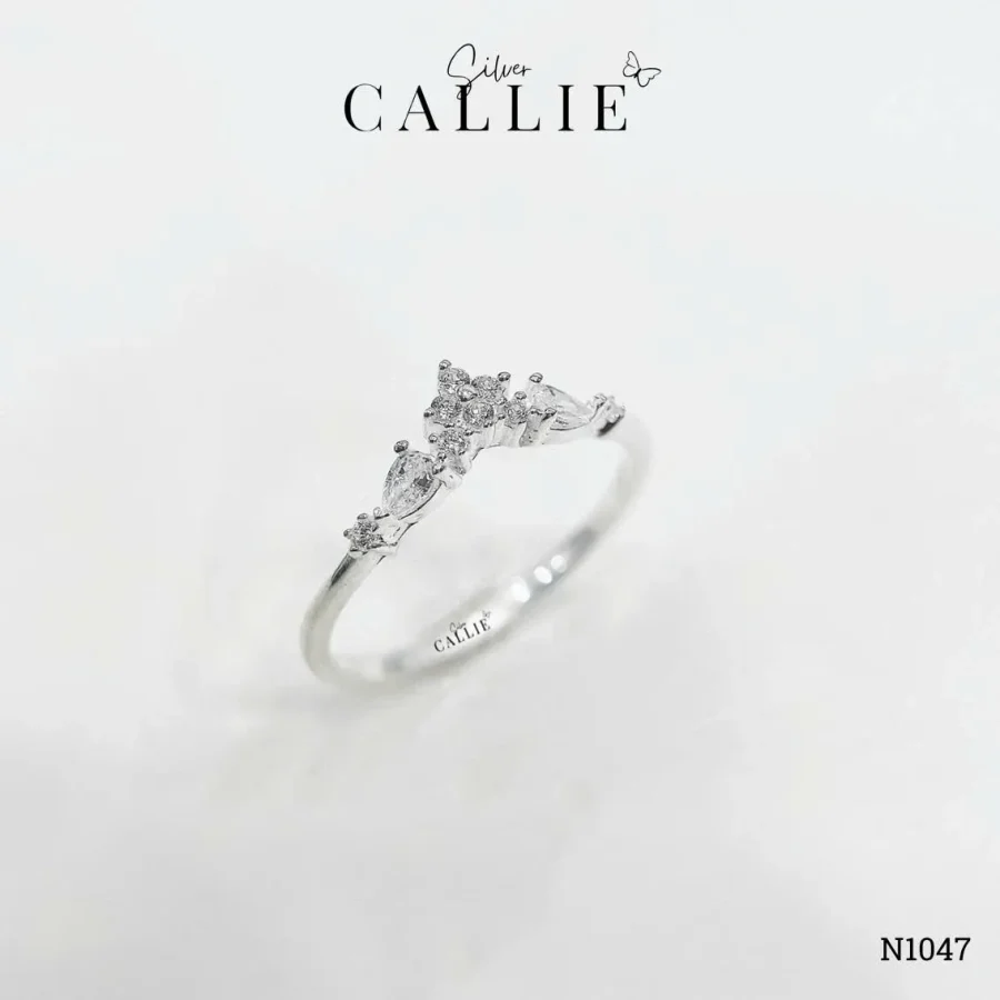 N1047 - Nhẫn bạc Callie Silver vương miện đính đá