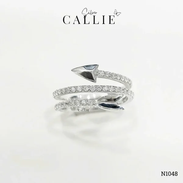 N1048 - Nhẫn bạc Callie Silver thiết kế mũi tên xoắn đính đá