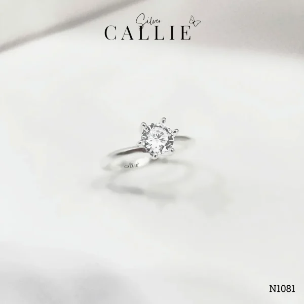 N1081 - Nhẫn bạc Callie Silver 1 viên chủ hai cạnh đính đá