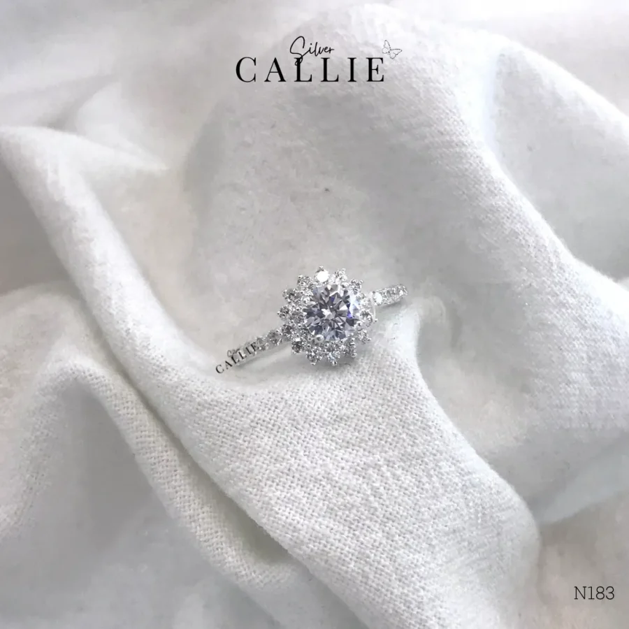 N183 - Nhẫn bạc Callie Silver đế bông tuyết viên chủ