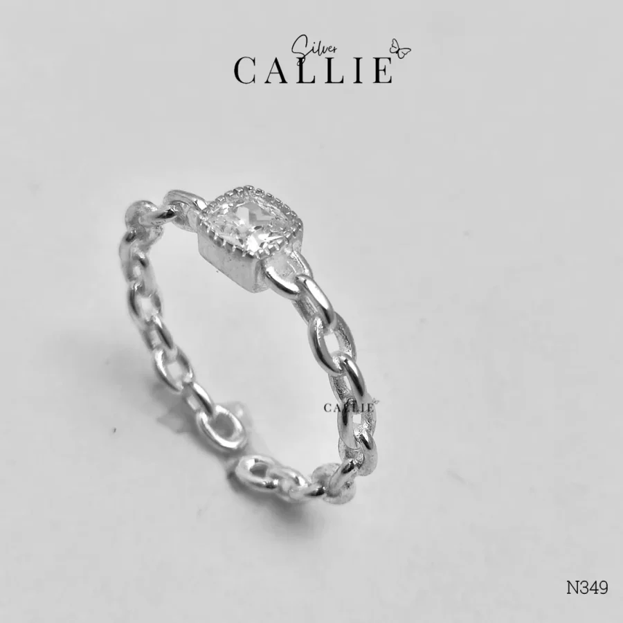 N349 - Nhẫn bạc Callie Silver 1 viên chủ đá vuông free size