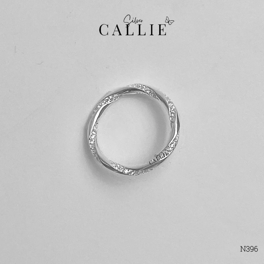 N396 - Nhẫn bạc Callie Silver xoắn