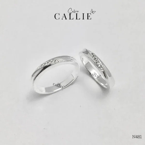 N481 - Nhẫn bạc thiết kế Callie Silver đính đá chéo