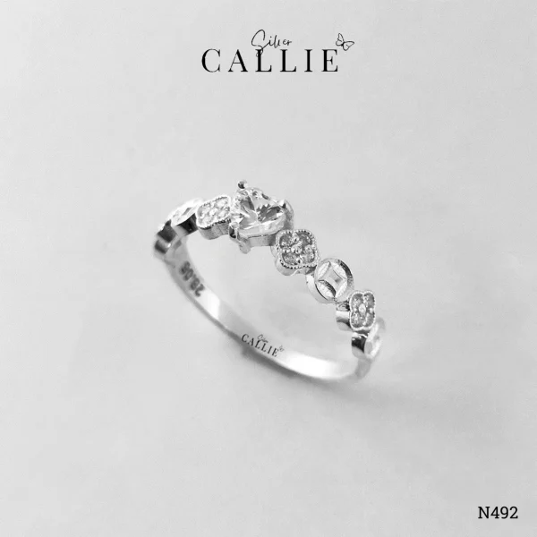 N492 - Nhẫn Bạc Thiết Kế Callie Silver Trái Tim, Kim Tiền, Cỏ 4 Lá