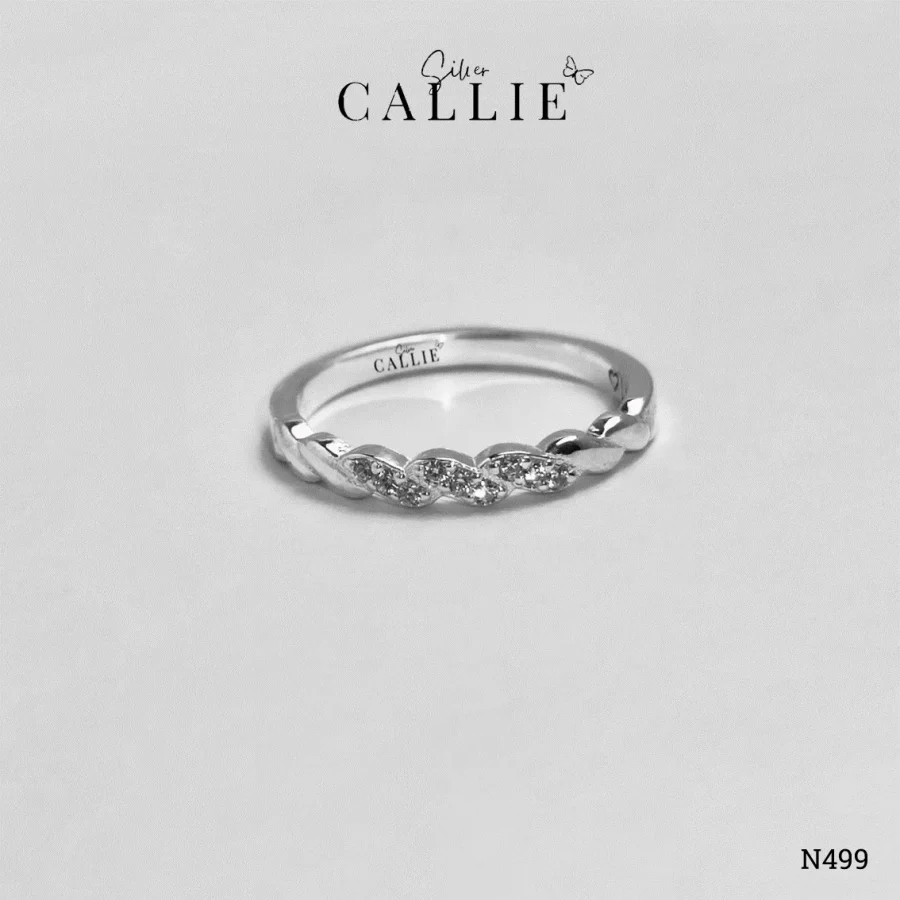 N499 - Nhẫn Bạc Thiết Kế Callie Silver Đính Đá Xoắn