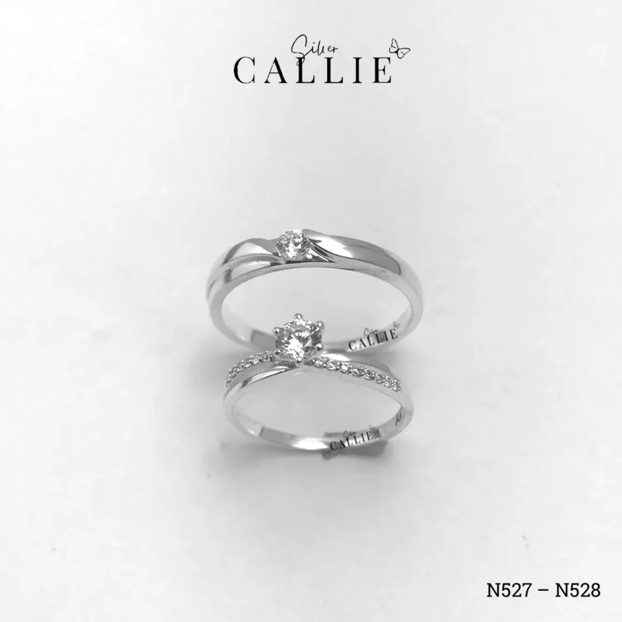 N527 - N528: Nhẫn Bạc Thiết Kế Callie Silver 1 Viên Chủ Đai Chéo