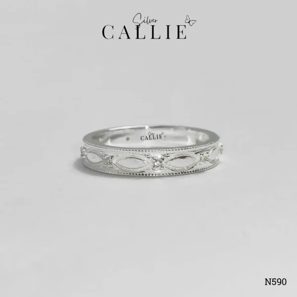 N590 - Nhẫn Bạc Thiết Kế Callie Silver Vòng Xoắn Đính Đá