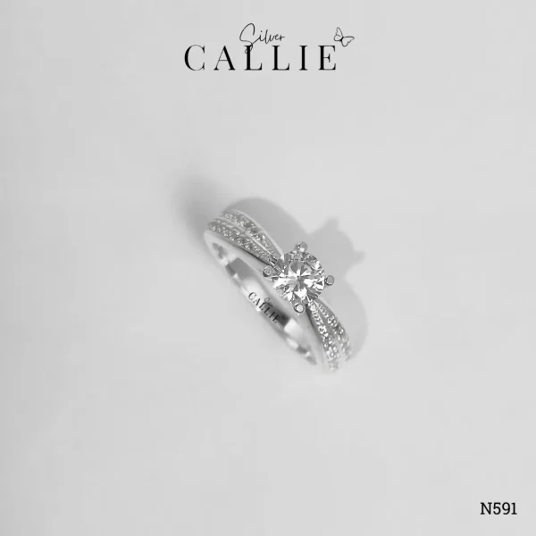 N591 - Nhẫn Bạc Thiết Kế Callie Silver Viên Chủ Đai 2 Hàng Đá