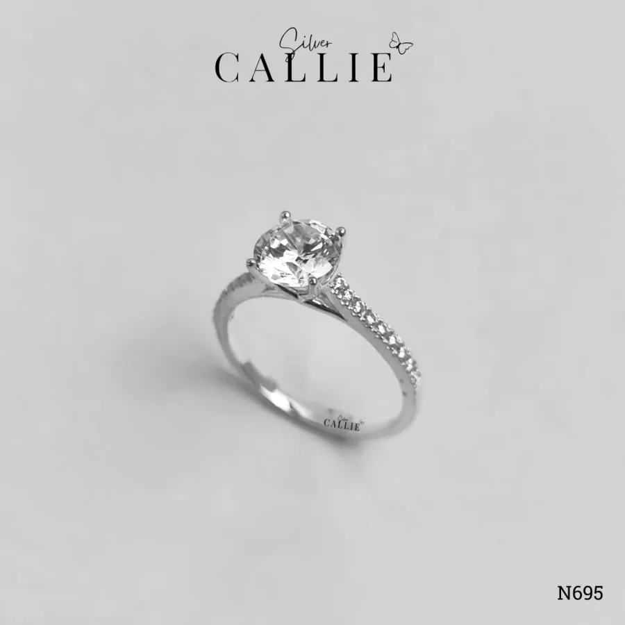 N695 - Nhẫn bạc Callie Silver 1 viên chủ đai xoắn chéo