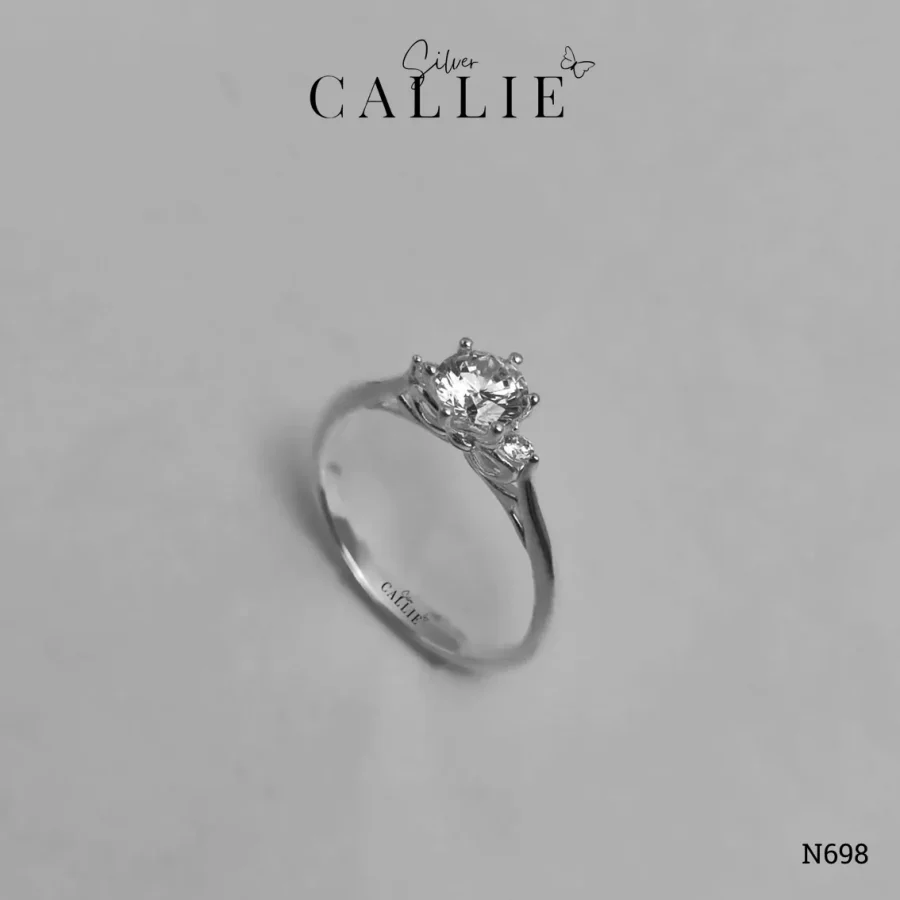 N698 - Nhẫn bạc Callie Silver 1 viên chủ đế hình nơ