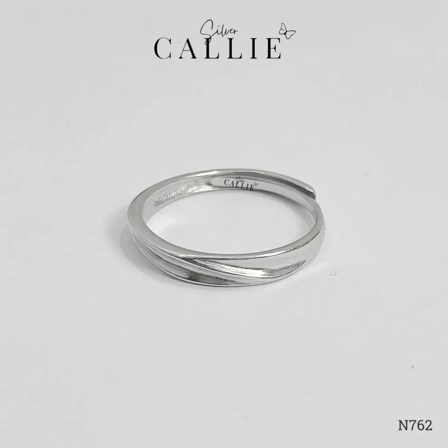 N762 - Nhẫn bạc Callie Silver xoắn free size
