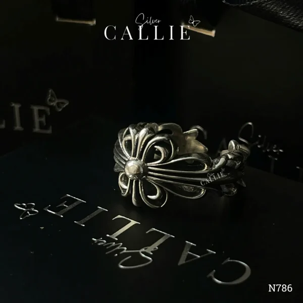 N786 - Nhẫn bạc Callie Silver nam hoạ tiết