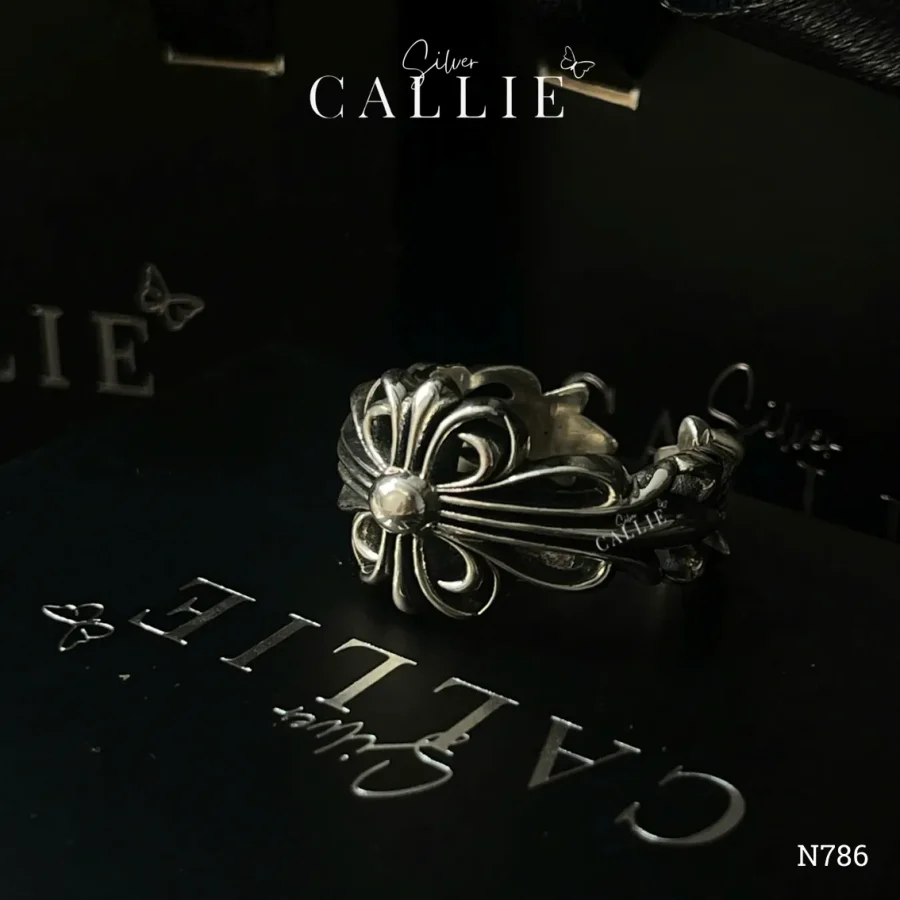 N786 - Nhẫn bạc Callie Silver nam hoạ tiết