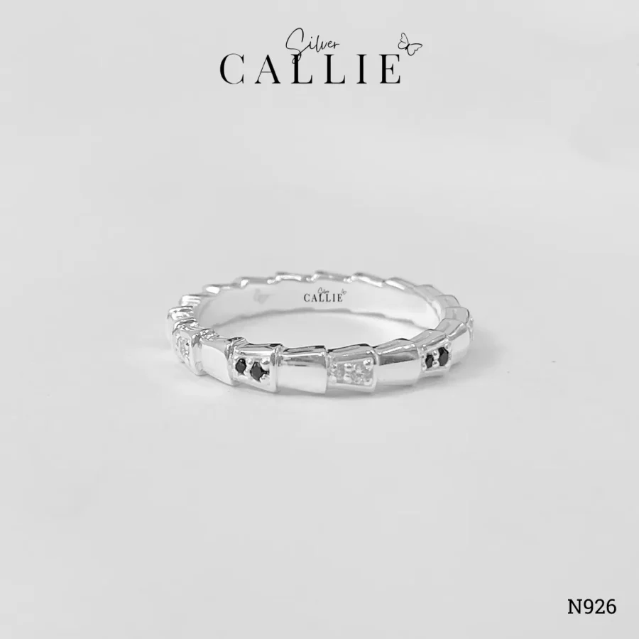 N926 - Nhẫn Bạc Thiết Kế Callie Silver Đai Rắn Đính Đá