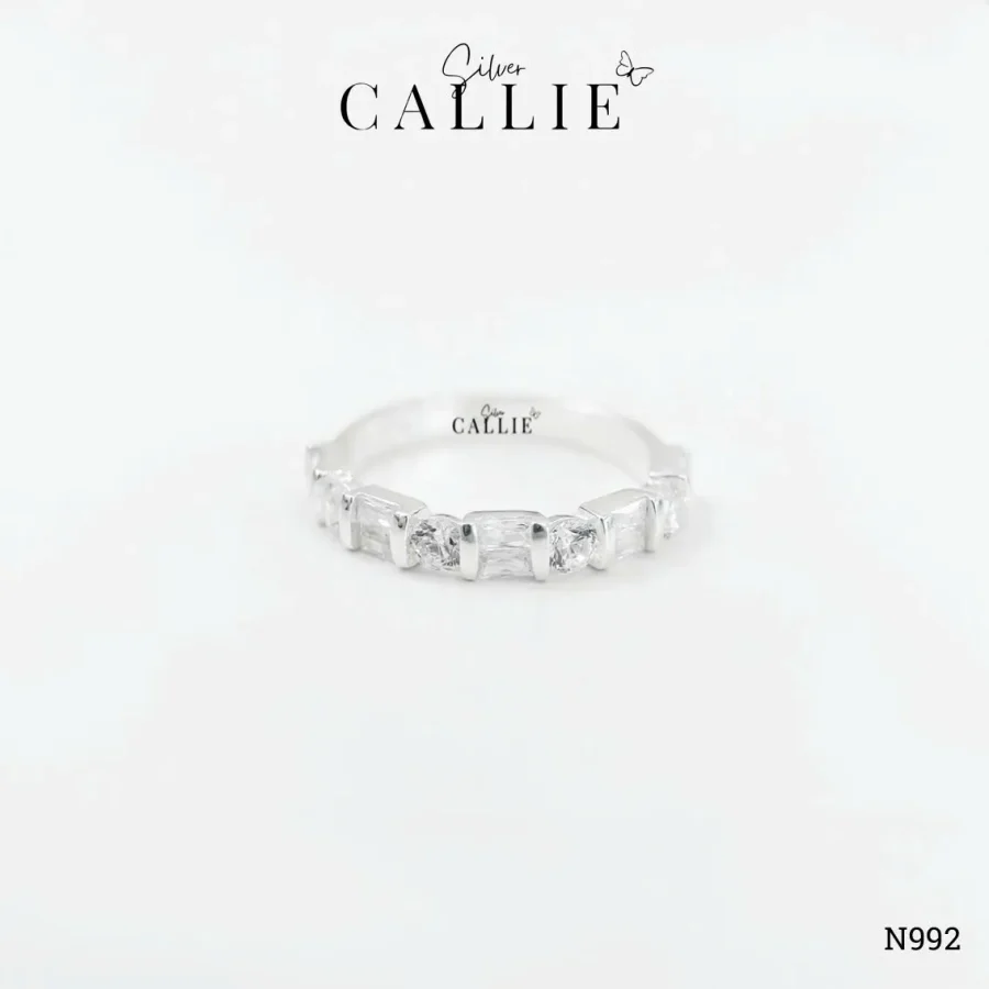 N992 - Nhẫn bạc Callie Silver đá vuông tròn xen kẽ