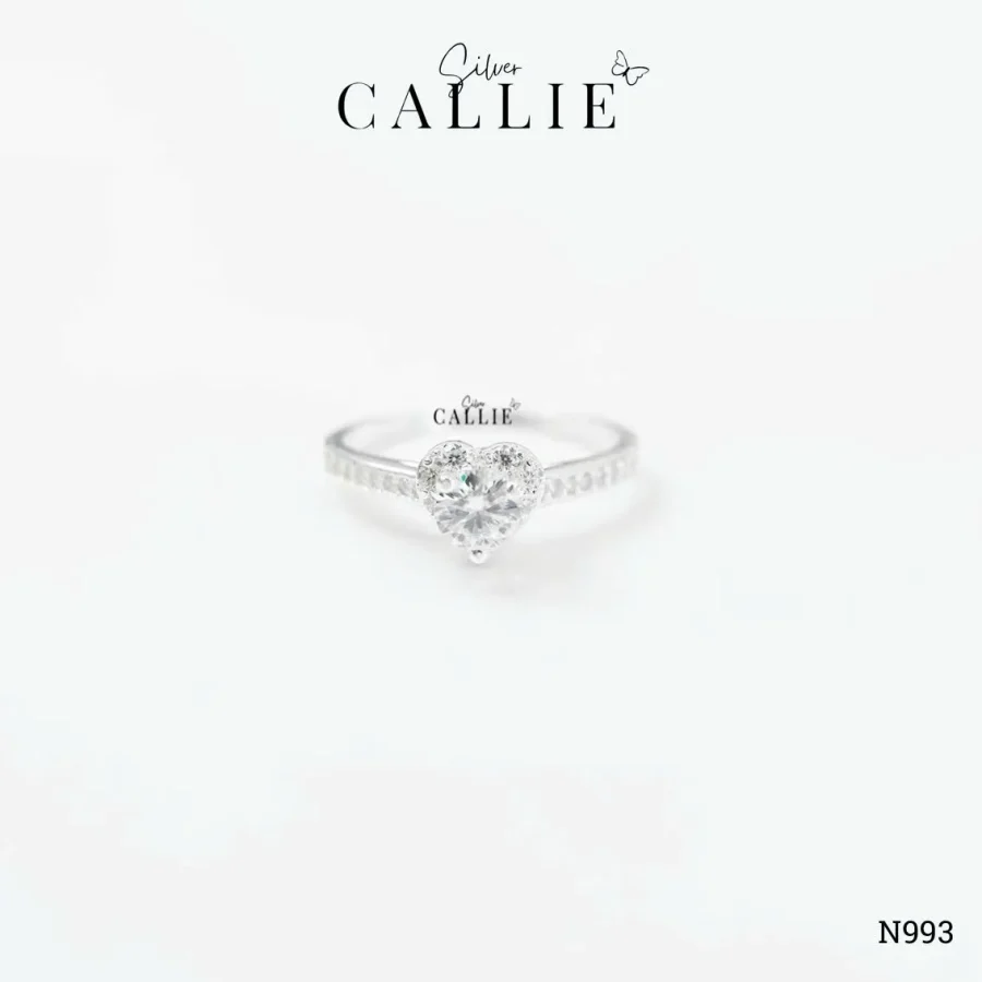 N993 - Nhẫn bạc Callie Silver trái tim đính đá viên chủ hột tròn 4li5 full Mois