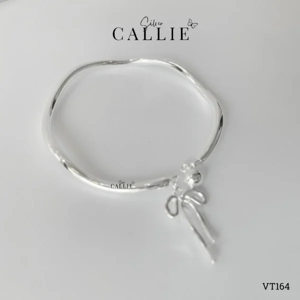 VT164 - Vòng Tay Bạc Callie Silver Charm Nơ Và Chuông