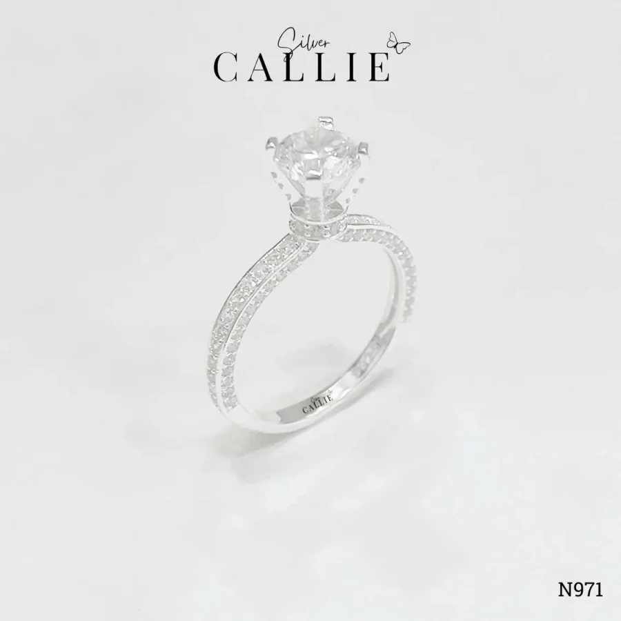N971 - Nhẫn Bạc Callie Silver 1 Viên Chủ Chấu Đính Đá Và Nửa Nhẫn Full Đá