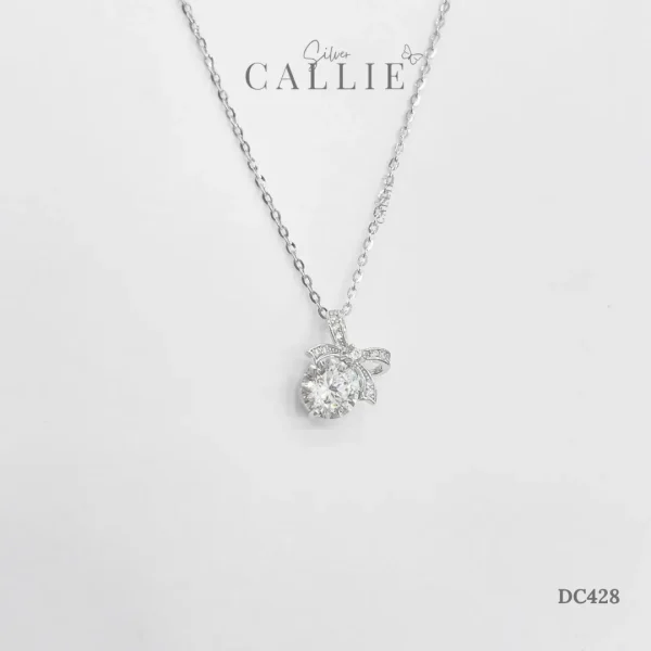 DC428 - Dây chuyền bạc Callie Silver xi kim nơ đá